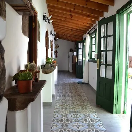 Casa Rural El Emigrante