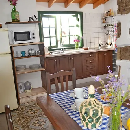 Casa Rural El Emigrante